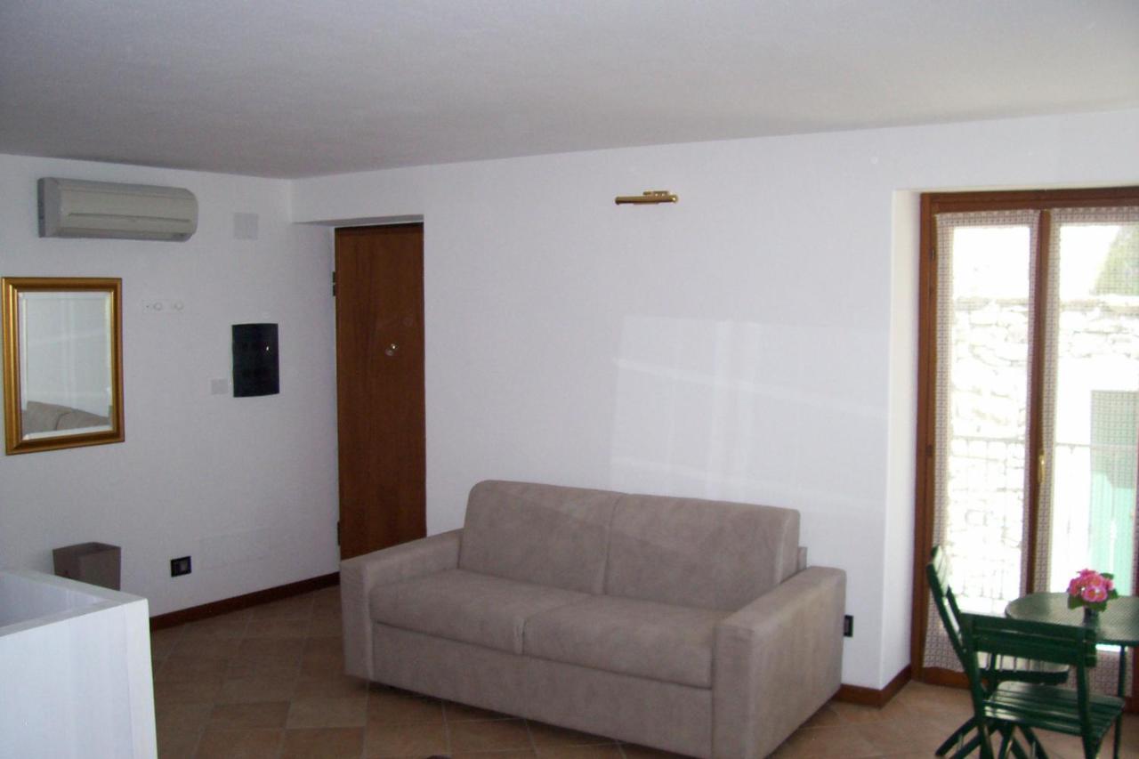 Appartamento Contrada Vecchia Varenna Exterior photo